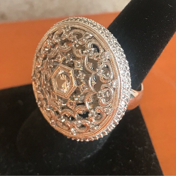 Nadri big circle silver tone ring with crystals. Unique design look like real!